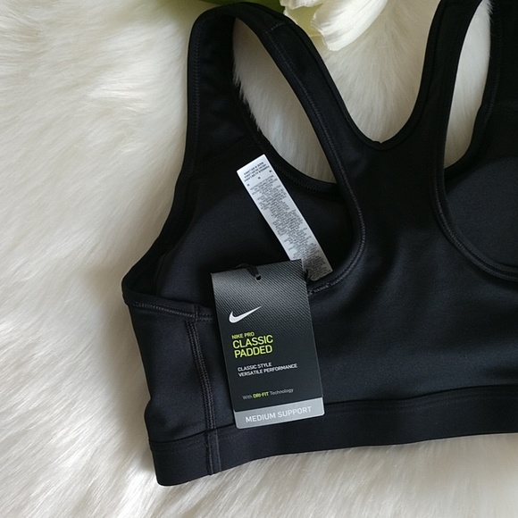 Size M🌺 NIKE SPORTS BRA.NWT - Picture 6 of 8